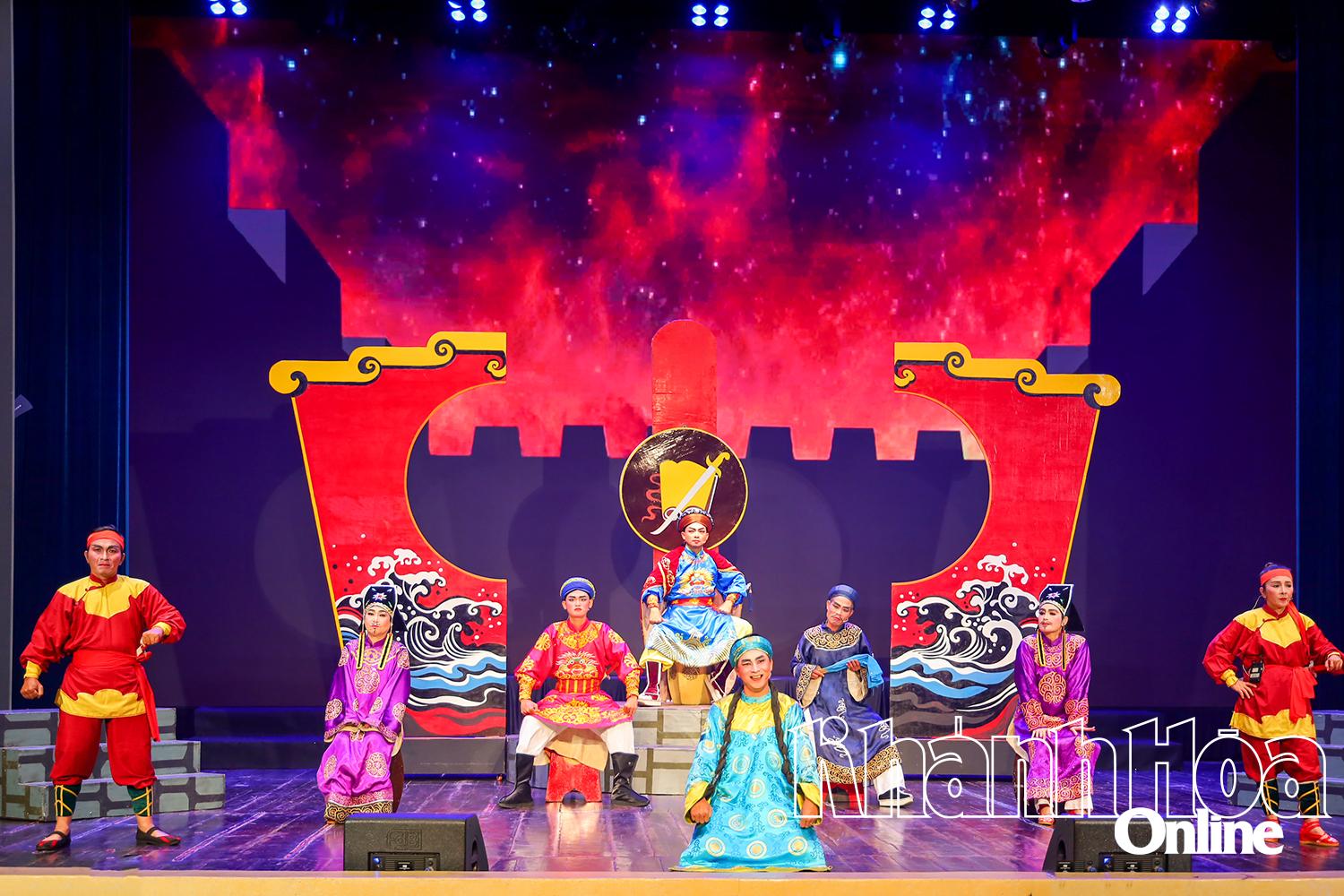 ‘Giọt đắng nhân tình’ – Vở tuồng lịch sử lay động lòng người